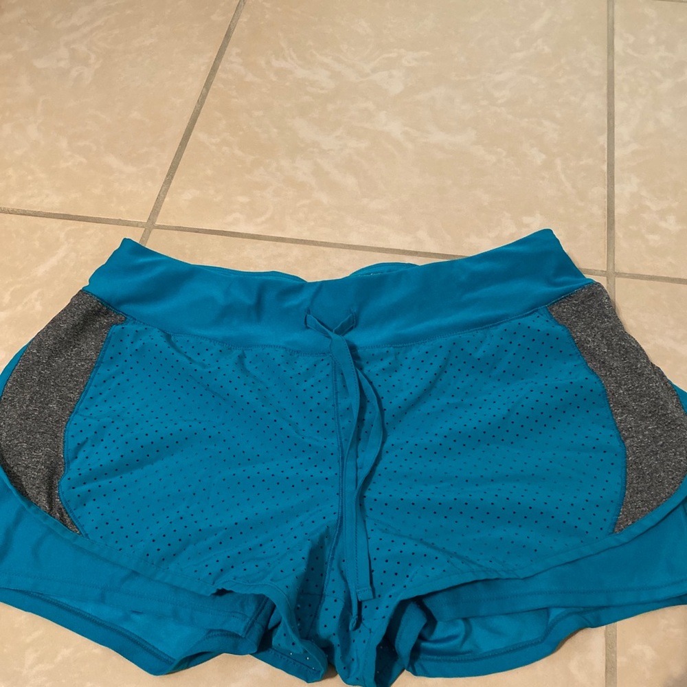 Workout shorts